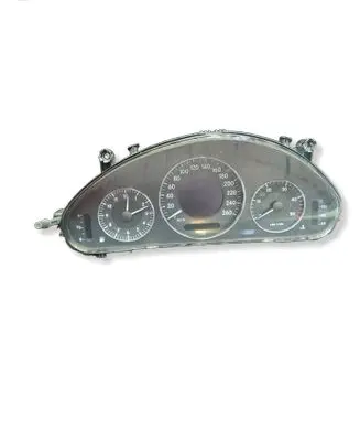 Mercedes-Benz E W211 Speedometer (instrument cluster) 110080250009 A2115405611