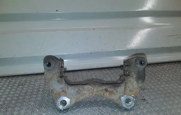 Jeep Patriot Front Brake Caliper Pad/Carrier 