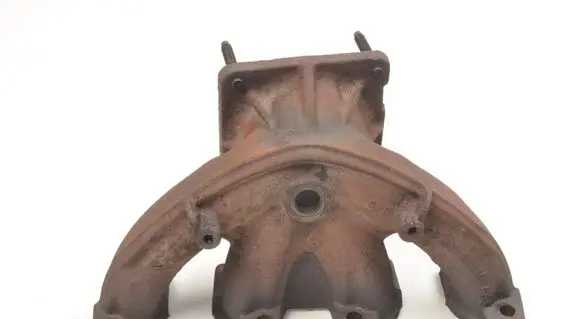 Peugeot 1007 Exhaust manifold 9636962310