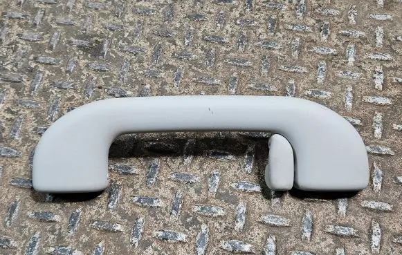 Chrysler Pacifica Rear interior roof grab handle 1VW49TRMAA