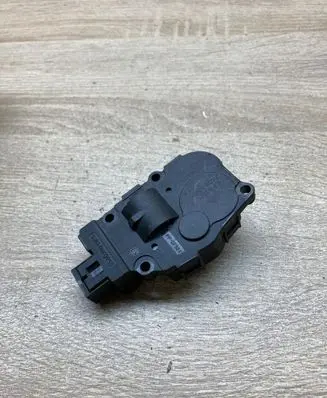 Citroen C4 I Air flap motor/actuator EFB350 A21200600 24092007