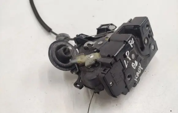 Volkswagen Caddy Front door lock