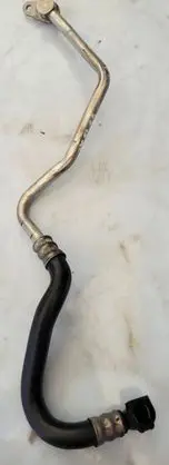 BMW 7 F01 F02 F03 F04 Oil cooling pipe 