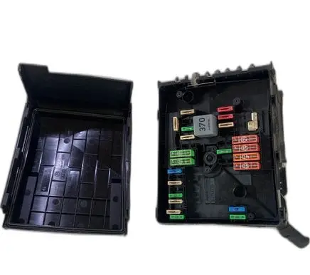 Volkswagen Golf V Fuse box set 3C0971249