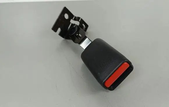 Jeep Grand Cherokee WL Rear seatbelt buckle 650086700C