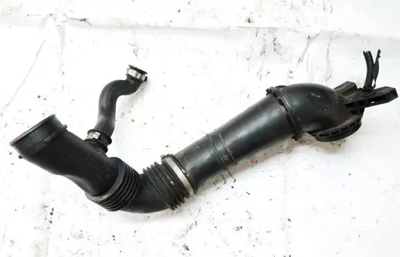 Ford Focus C-MAX Air intake hose/pipe 7m519a673he 7m51-9a673-he