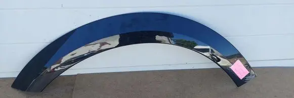 Volvo XC60 Front arch trim ltlokjh