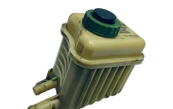 Volkswagen Touareg II Power steering fluid tank/reservoir 7L6422371E