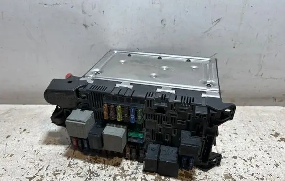 Mercedes-Benz E W211 Comfort/convenience module 2115457101 00005929A3