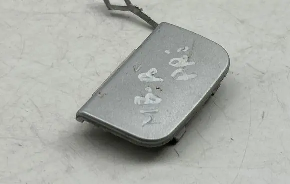 Mercedes-Benz A W169 Front tow hook cap/cover A1698850581 11279981 1100001014