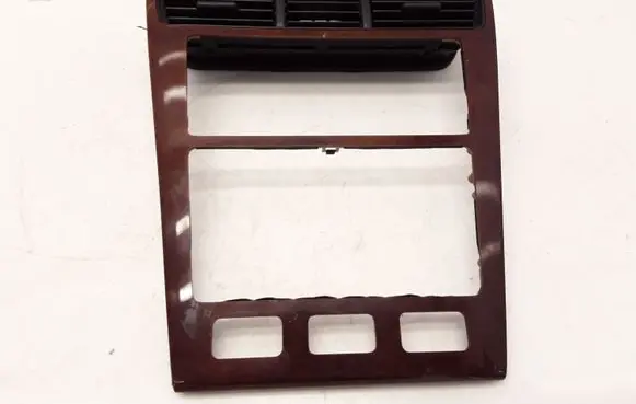 Honda Legend III KA9 Dash center air vent grill