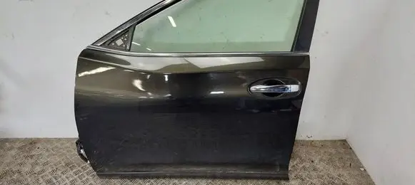 Nissan X-Trail T32 Front door 