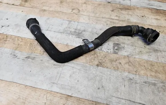 Audi A5 8T 8F Engine coolant pipe/hose 8K012110