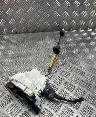 Audi Q5 SQ5 Front door lock 8j2837016