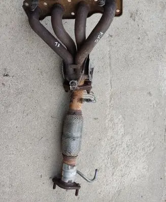 Exhaust manifold