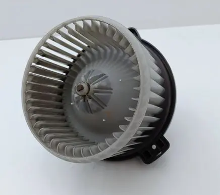 Toyota Avensis T250 Heater fan/blower 0130101601