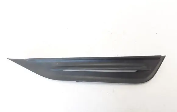 Front bumper splitter molding