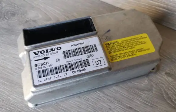 Volvo V70 Airbag control unit/module P30667469 0285001655 060252003607