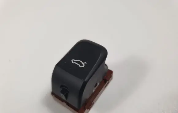 Audi A6 S6 C7 4G Tailgate opening switch 4H0959831A