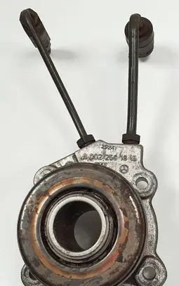 Mercedes-Benz A W168 clutch release bearing A0022501815