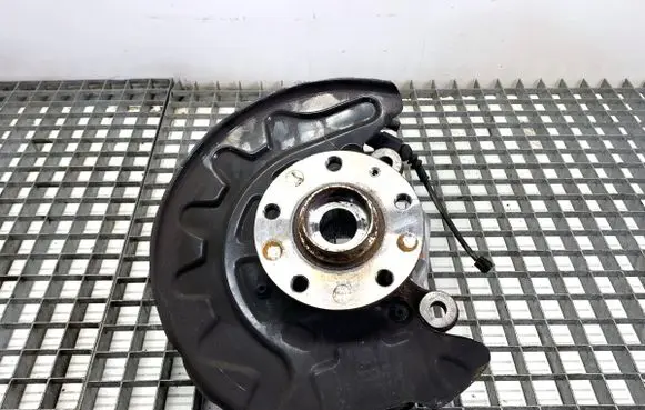 Seat Ateca Front wheel hub spindle knuckle 