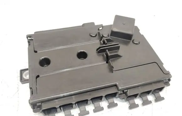 Mercedes-Benz C W205 Fuse box set A2135406100 3258 L80750