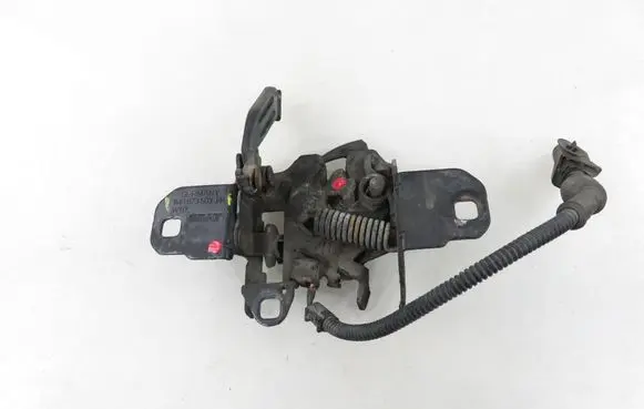Seat Leon (1M) Engine bonnet/hood lock/catch 1M0823503K 1M0823503J