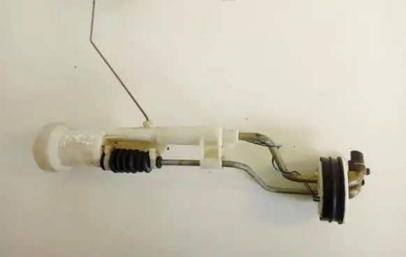 Volkswagen PASSAT B4 Fuel level sensor 3a9919051b