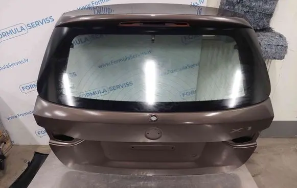 BMW X1 E84 Tailgate/trunk/boot lid