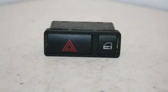 BMW 3 E46 Hazard light switch 8368920