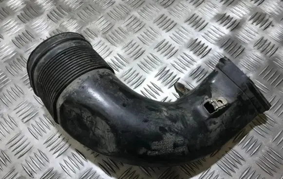 Audi A6 S6 C4 4A Air intake hose/pipe 4a0129643a 4615227919