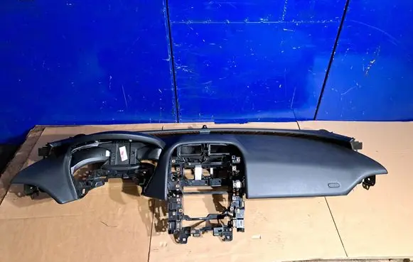 Jaguar XE Dashboard GX63044A74AB 170380049