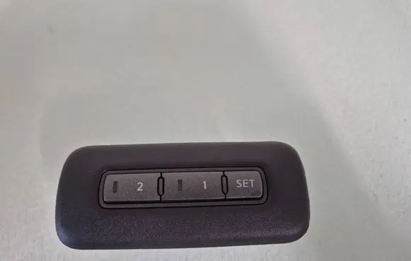 Infiniti QX60 L50 Seat memory switch 