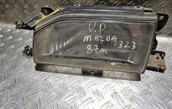 Mazda 323 Headlight/headlamp 11061247 11061249