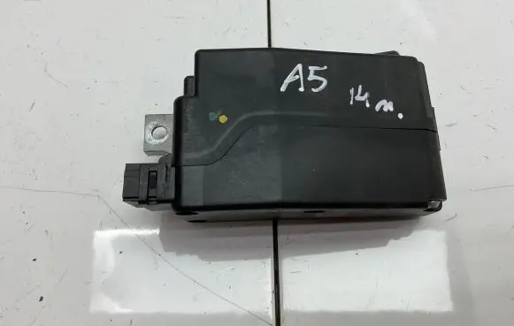 Audi A5 8T 8F Steering wheel lock 8K0905852E