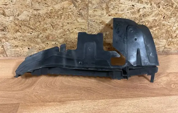 Audi A6 S6 C6 4F Intercooler air guide/duct channel 4F0121284C