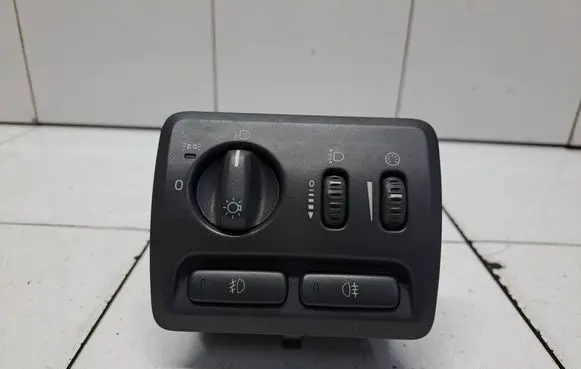 Volvo V70 Light switch 9441233 00W251 M6L24G00093