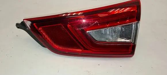 Nissan Qashqai Tailgate rear/tail lights 22618013