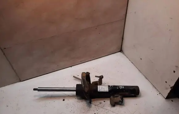 Volvo V50 Front shock absorber/damper