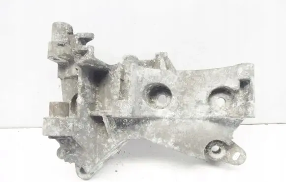 Renault Clio II Generator/alternator bracket 8200185605