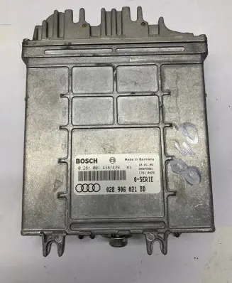 Audi A4 S4 B5 8D Engine control unit/module 028906021BD
