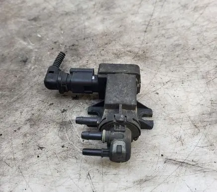 Citroen C5 Turbo solenoid valve 9674084680