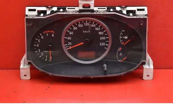 Nissan Almera Tino Speedometer (instrument cluster) BU704