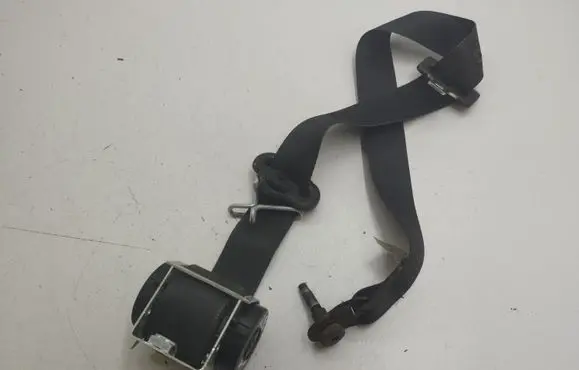 Ford Kuga I Front seatbelt 8V41S61295AD