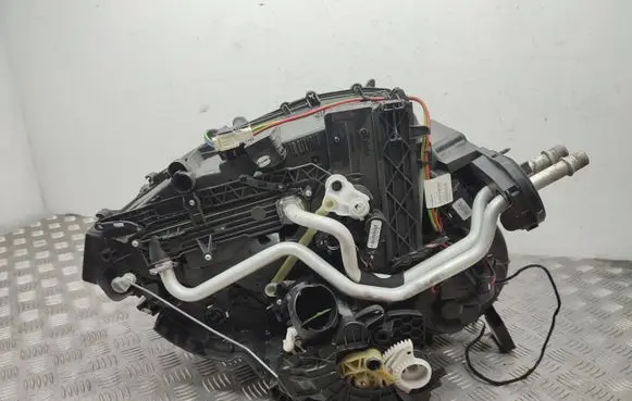 Peugeot 508 Interior heater climate box assembly 