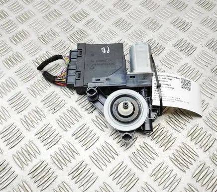 Volvo S90, V90 Front door window regulator motor 31674756