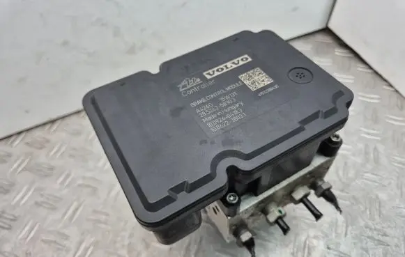 Volvo V60 ABS Pump P31423348 10021210034 A426G