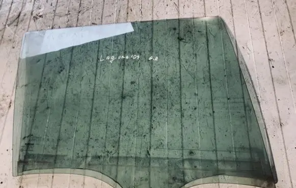 Renault Laguna II Rear door window glass