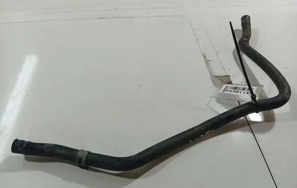 Toyota Previa (XR30, XR40) II Engine coolant pipe/hose 