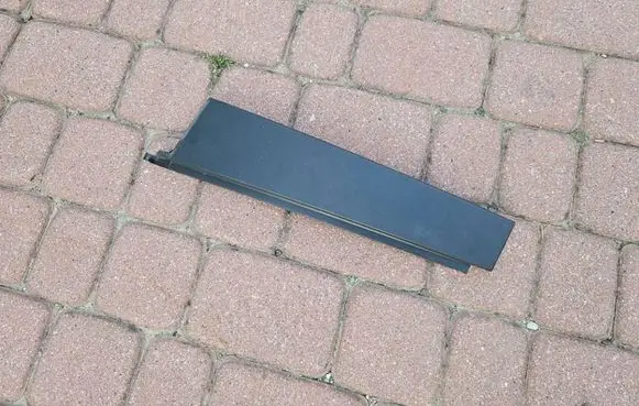 Opel Corsa F Rear door trim (molding) 98359051XT